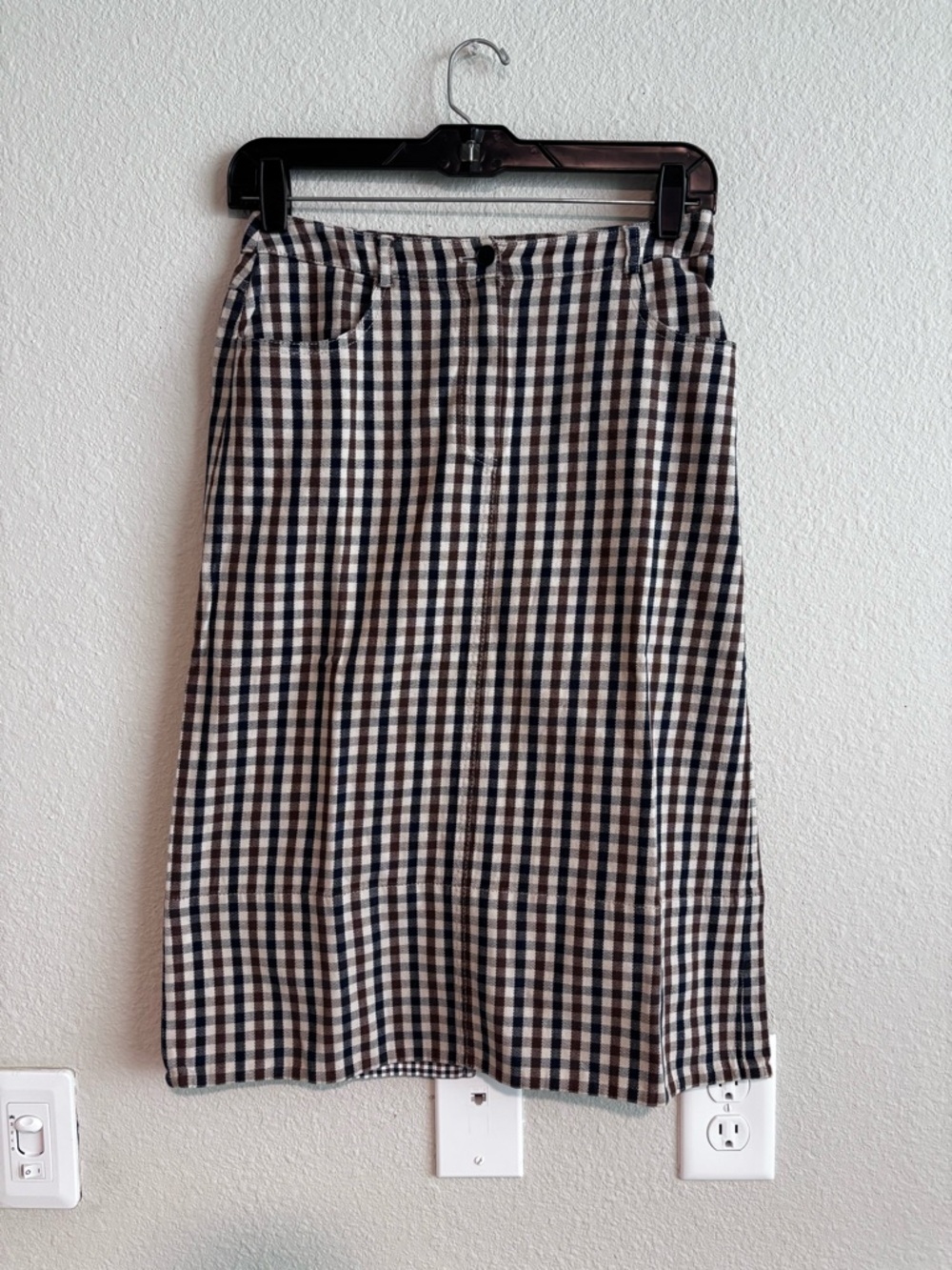 Aquascutum London Black and White Gingham Midi Skirt
